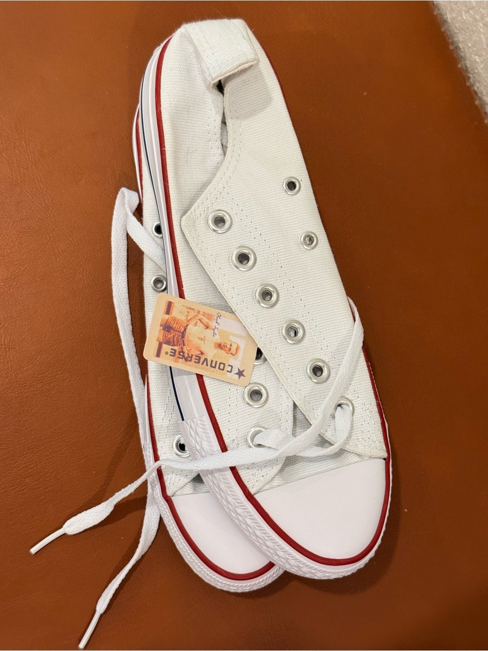 Converse Low Top Sneakers Chucks